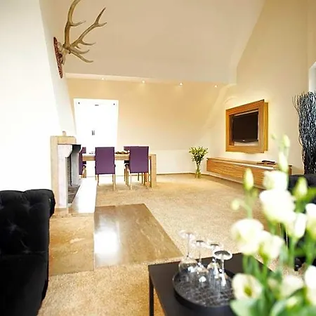 Am Helmwartsturm Hotel 3*