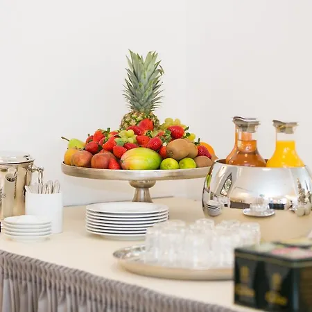 Szálloda Am Helmwartsturm 3*