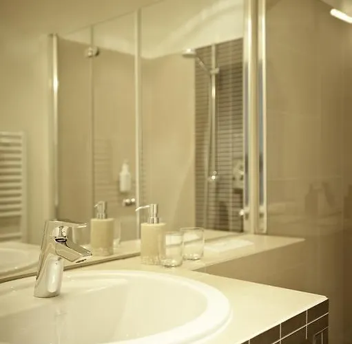 Otel Am Helmwartsturm 3*